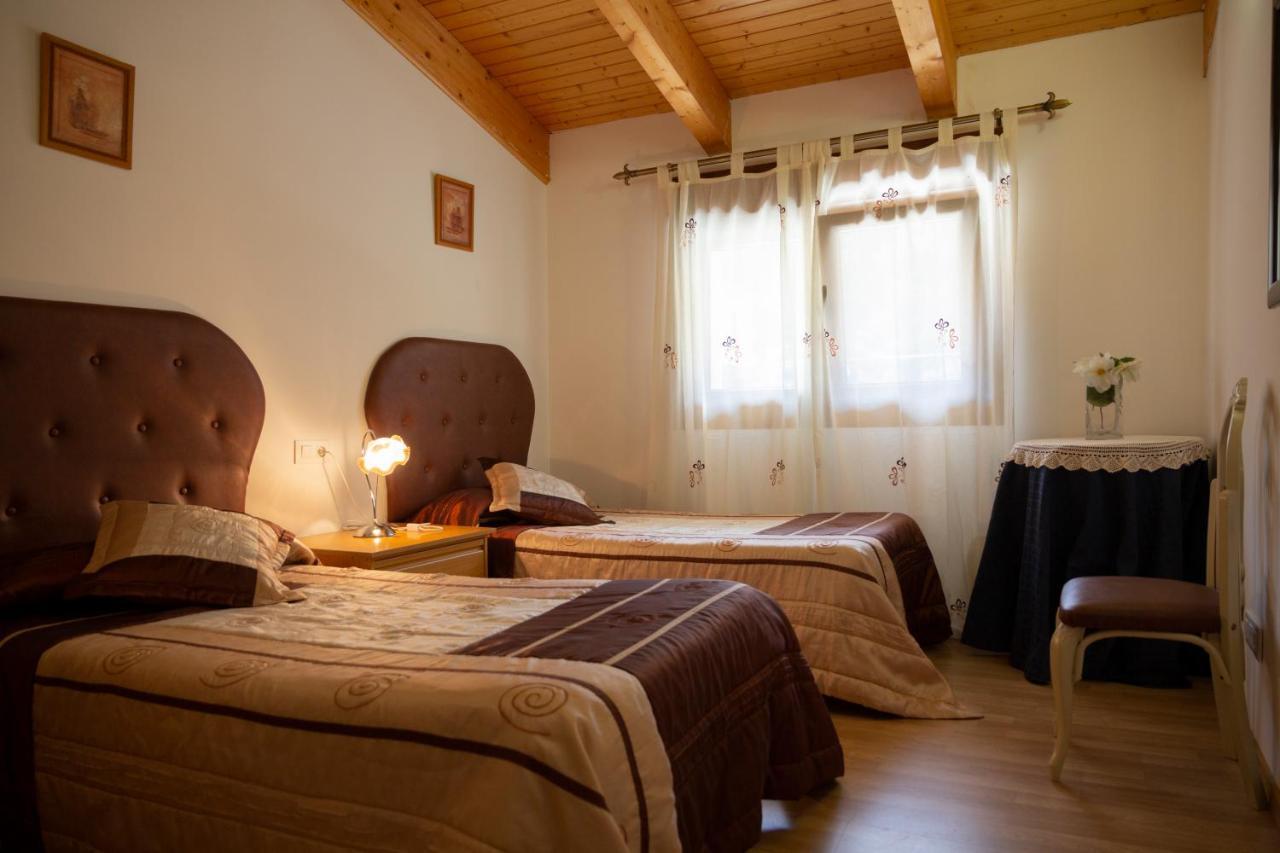 Casa Rural Mirador De Pinares San Leonardo de Yagüe Eksteriør bilde